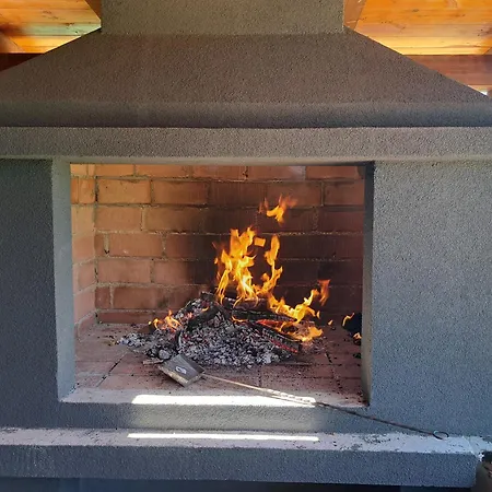 Дом отдыха De Luxe Mobilna Kuca Kijani, 44m2