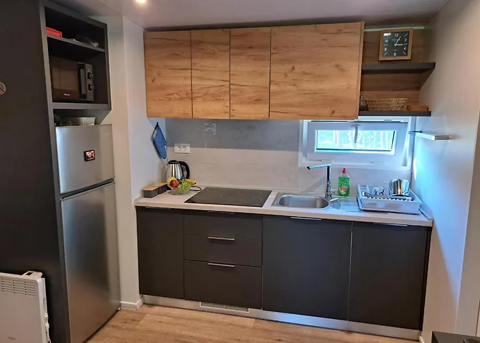 Casa vacanze De Luxe Mobilna Kuca Kijani, 44m2 Gračac