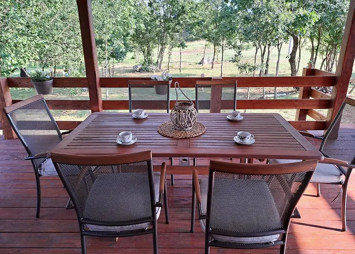 Casa vacanze De Luxe Mobilna Kuca Kijani, 44m2 Gračac